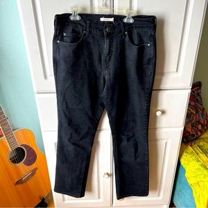 Levi’s Black 505 Straight Jeans 🖤